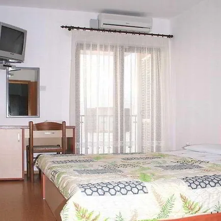 Hotel Njire-greb